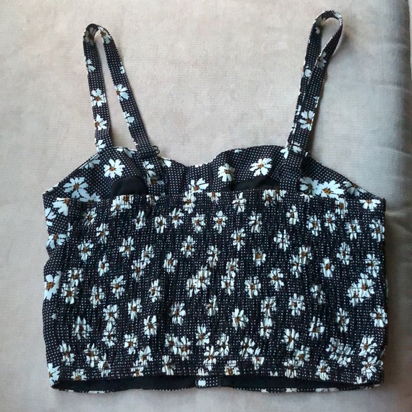 Cropped Tank - Picture 3 of 3